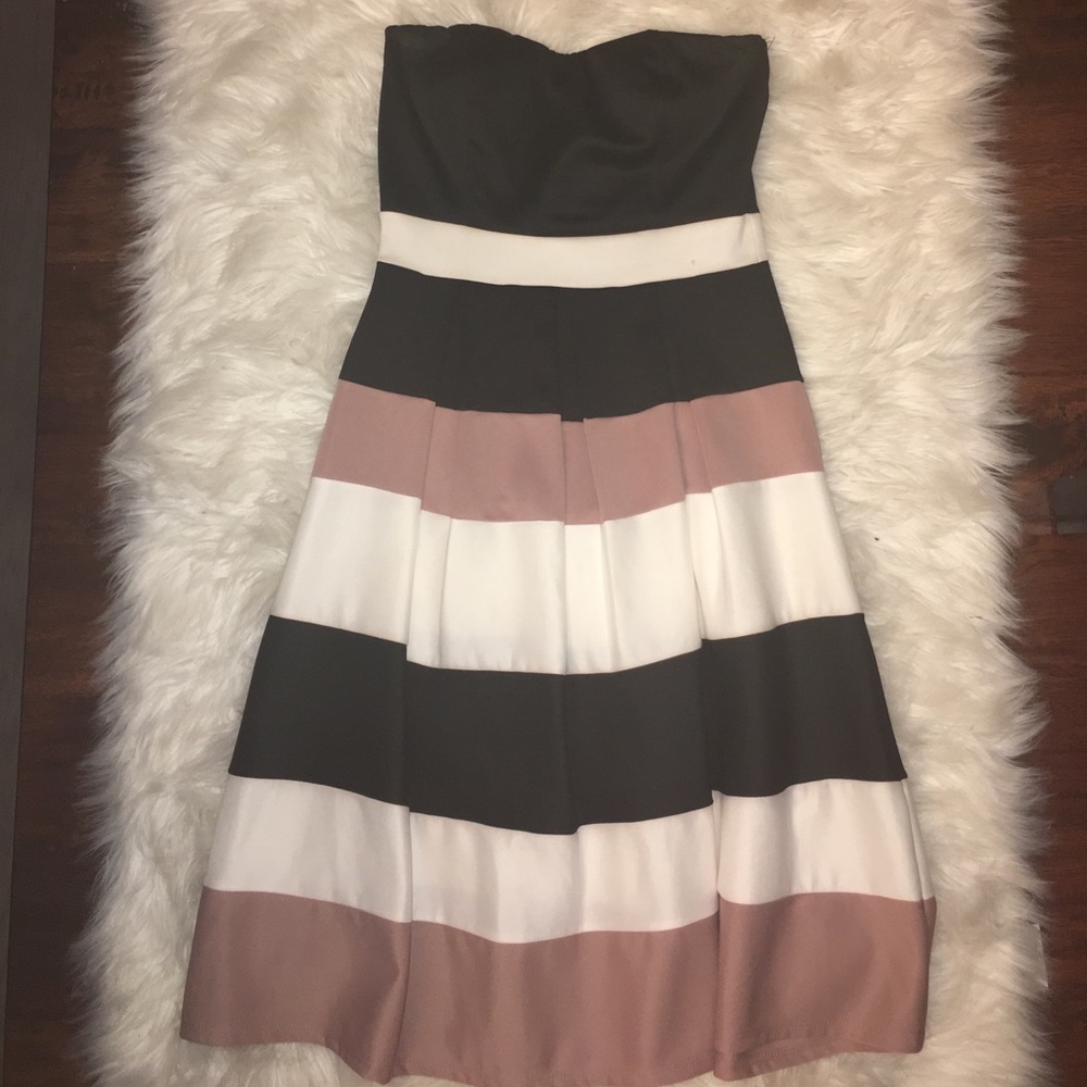 Striped strapless dress