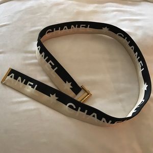 Chanel Logo belt 40in