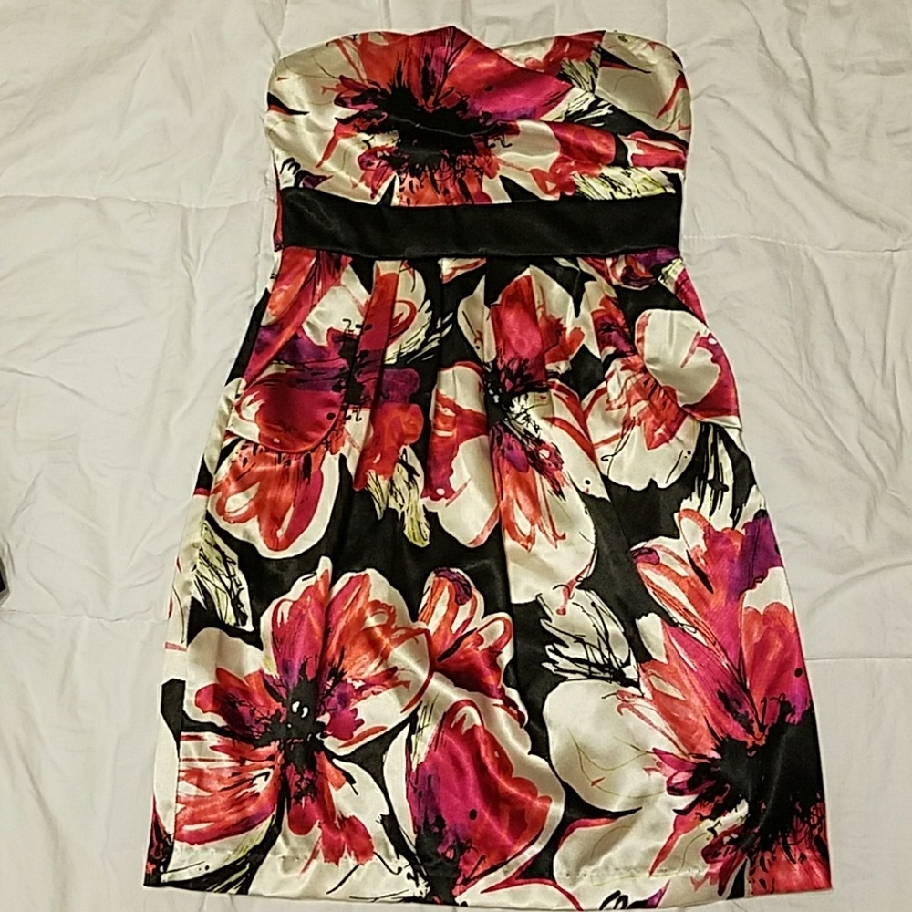 NWT strapless mini dress
