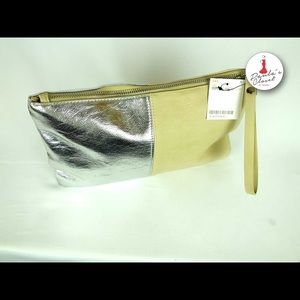 New woman's Clutch