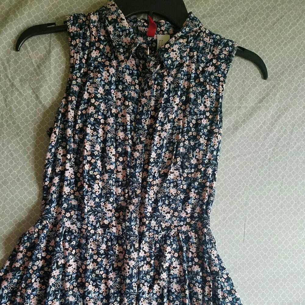 H&M floral button up dress