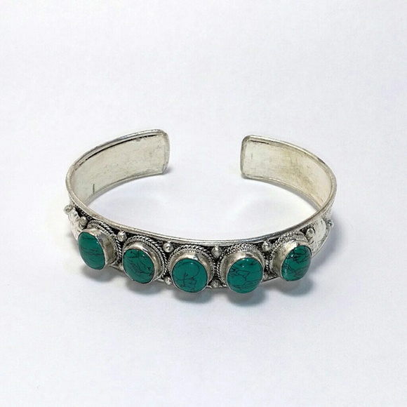 Handmade BOHO Bracelet - Picture 2 of 3