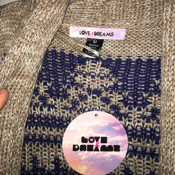 Aztec pattern cardigan - Picture 2 of 3