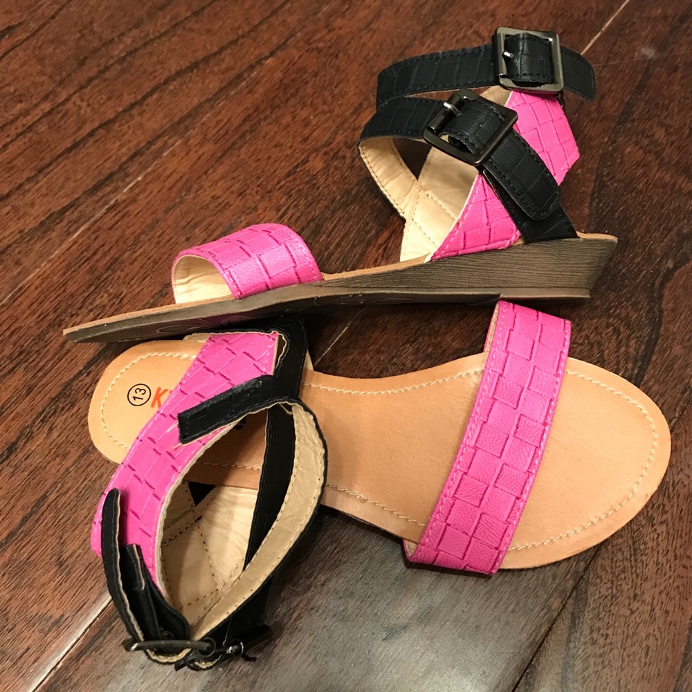Girls' Trendy Sandals
