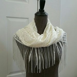 🌹 Lovely Shawl / wrap 🌹