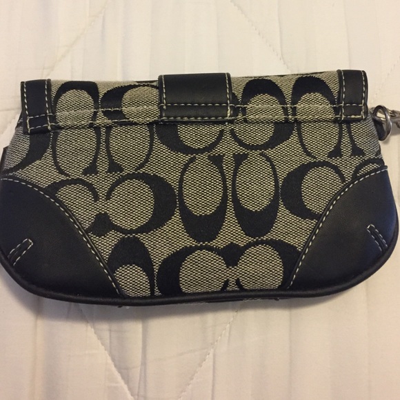 Like new Coach wristlet - Picture 2 of 4
