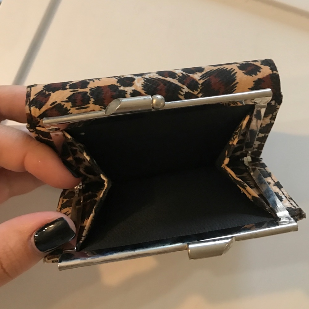 Cheetah Wallet - Picture 3 of 3