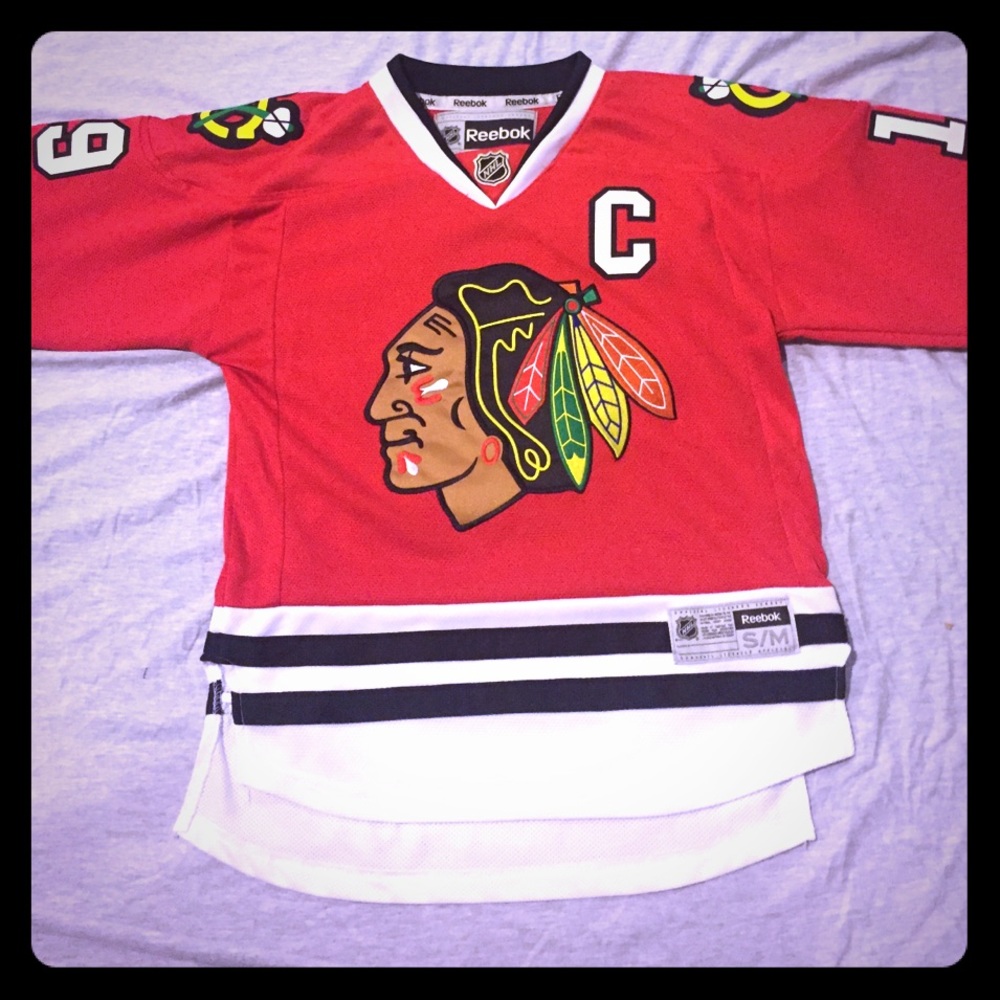 Blackhawks #19 - TOEWS