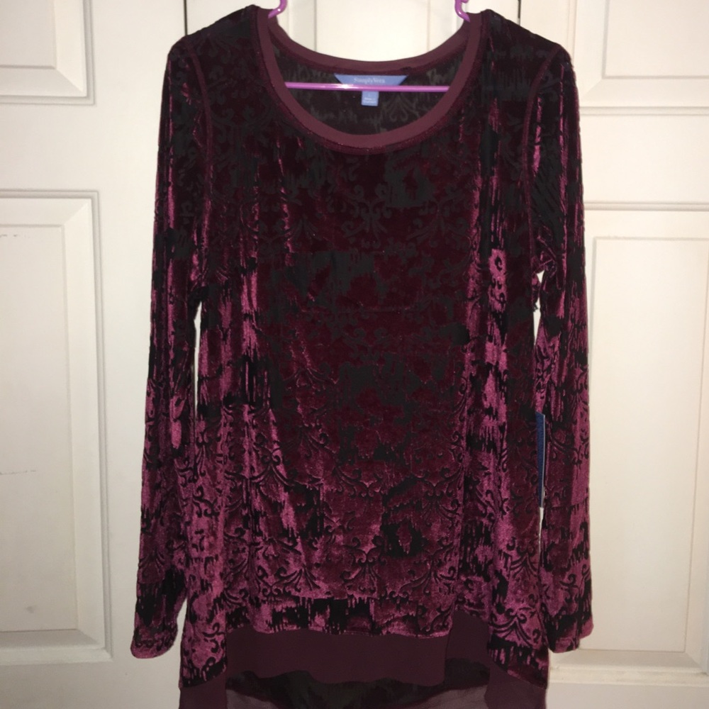 Vera Wang Shirt/Tunic