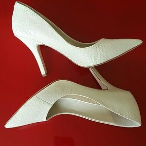 DOLCE VITA genuine leather pointed toe heels