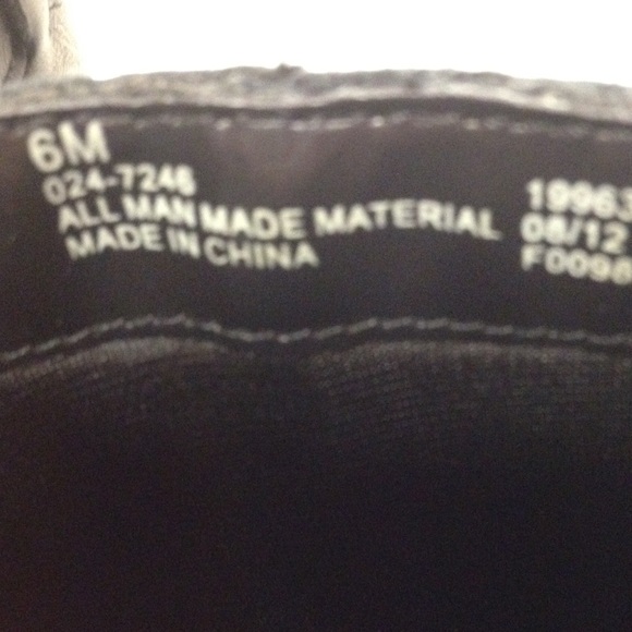 Liz and Co black short boots booties size 6 - Picture 6 of 6