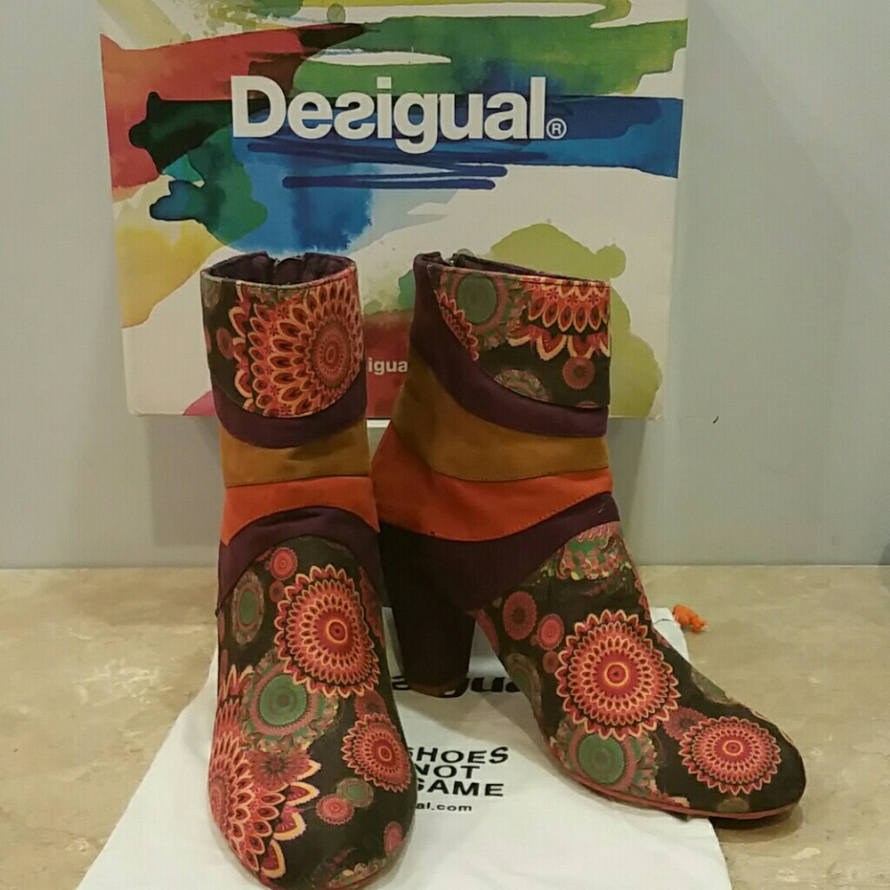 Stylish "Galicia" booties by Desigual sz.9
