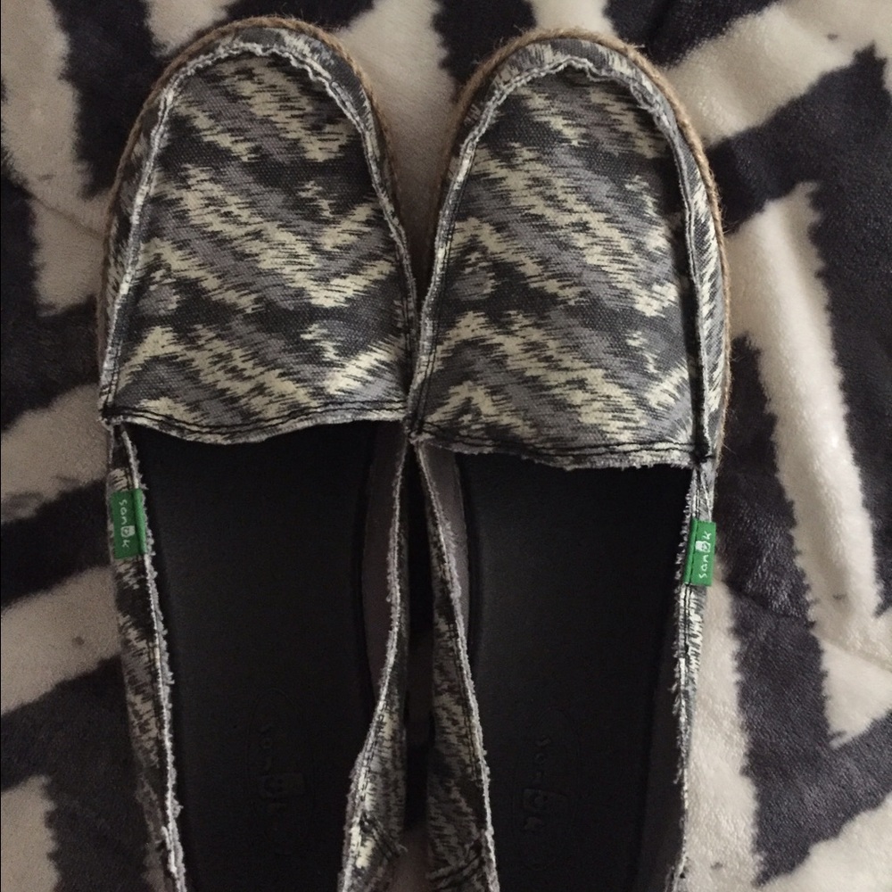 Sanuk loafers