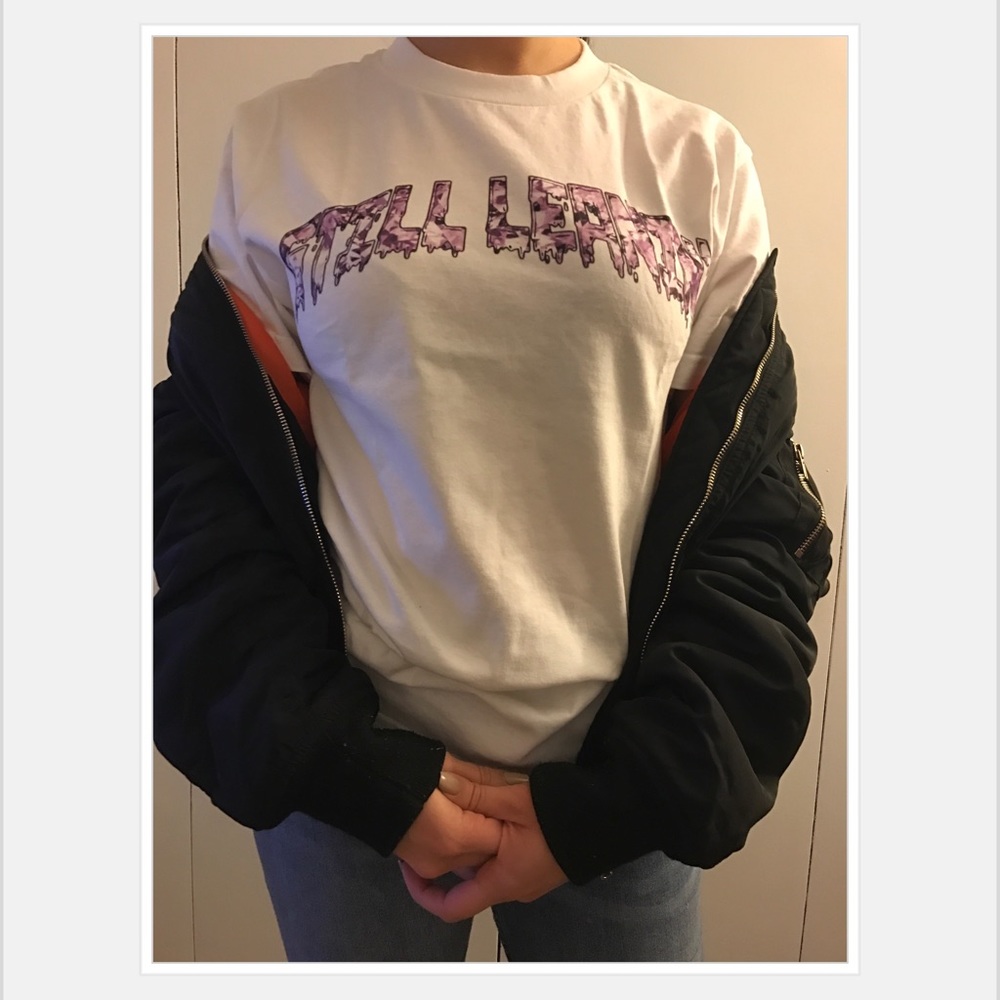 Tee shirt