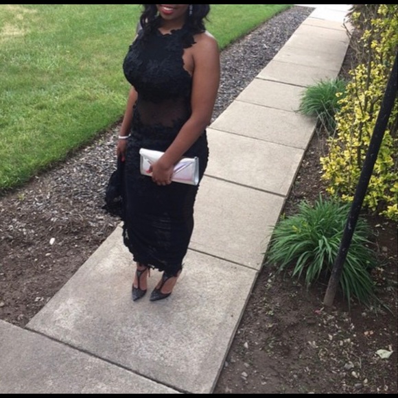 Black Lace Open Back Prom Dress WORN ONCE - Picture 2 of 3