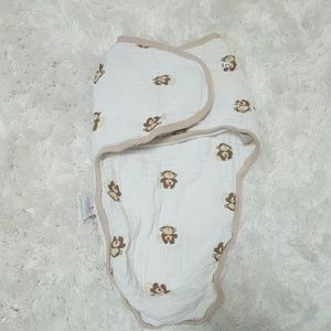 Aden + Anais easy swaddle - monkeys - small/medium