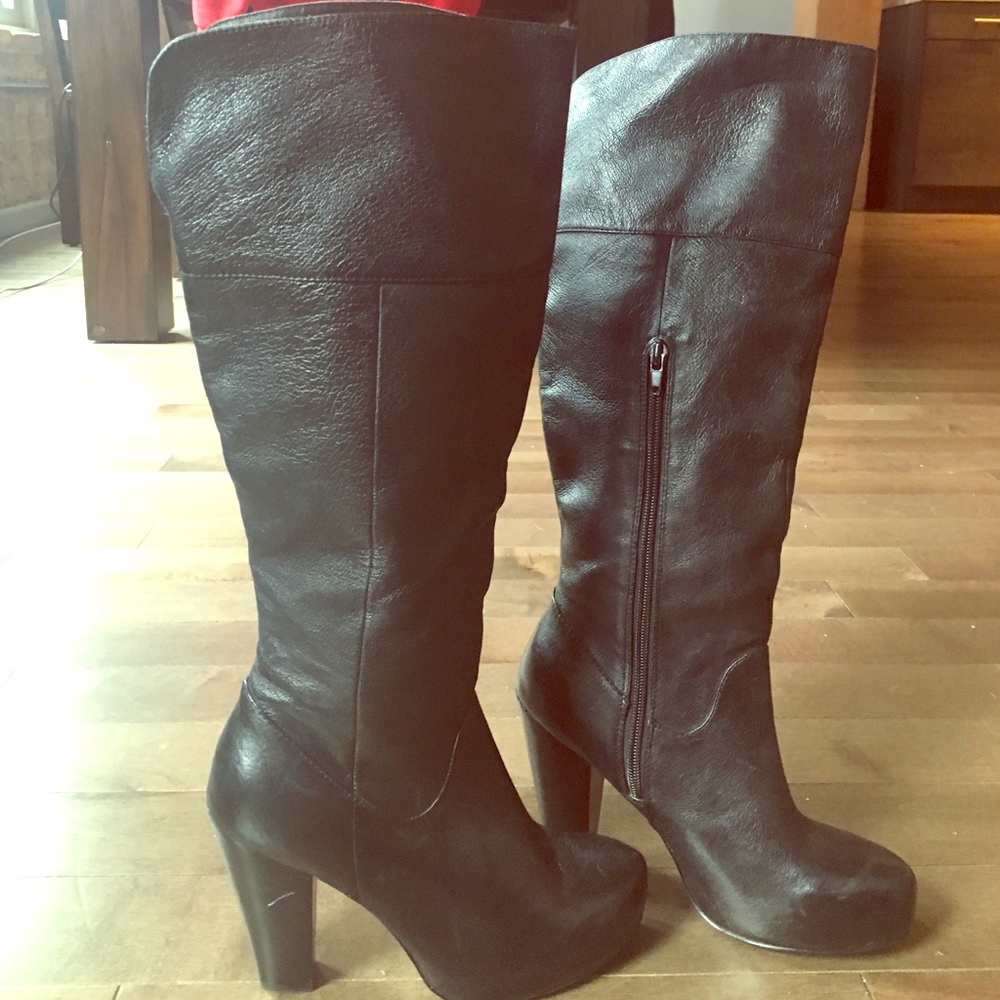 Steve Madden tall black leather heel boot