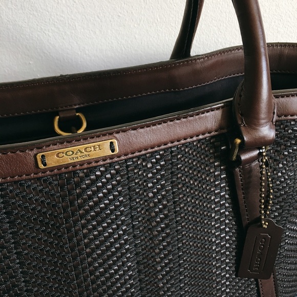 🚩 SOLD Coach Men's Fulton Woven Leather Tote - Picture 3 of 8