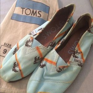 First generation Toms canvas shoes