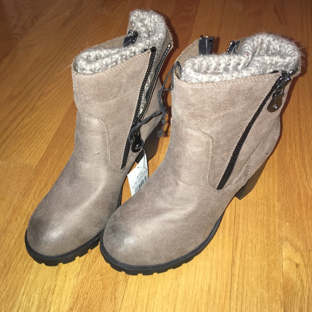 Sweater lined booties