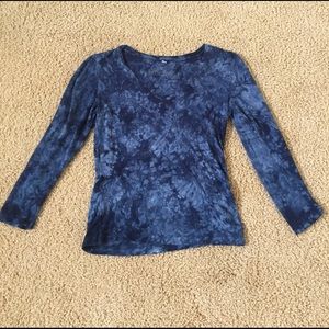 Cute blue t-shirt - size med