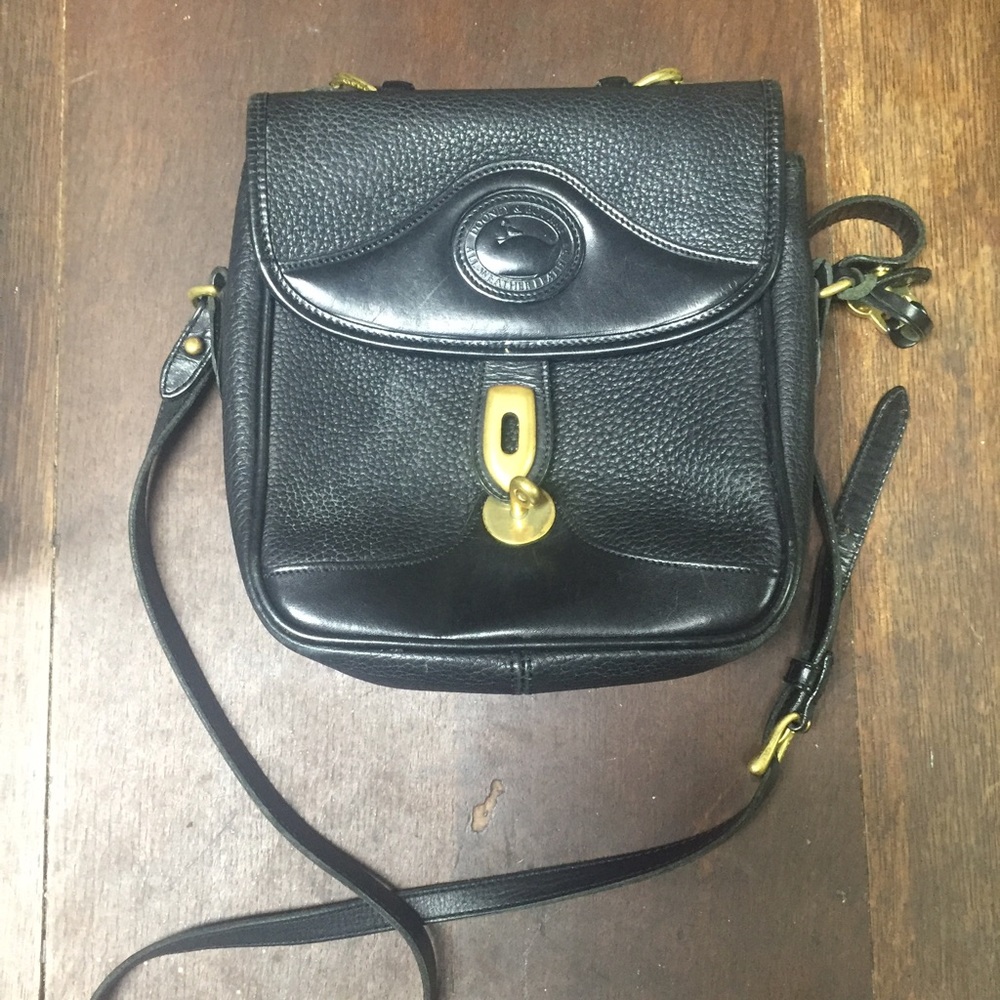 Dooney and Bourke black carrier