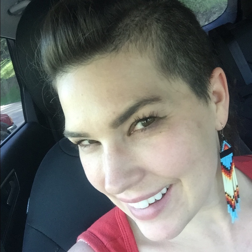 Meet your Posher, Annie