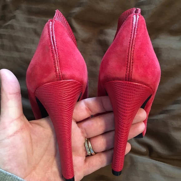 BUNDLED! Rebecca Minkoff Suede Lizard Pumps NWOB - Picture 5 of 7