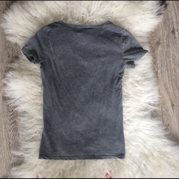 Crisscross shirt - Picture 2 of 2