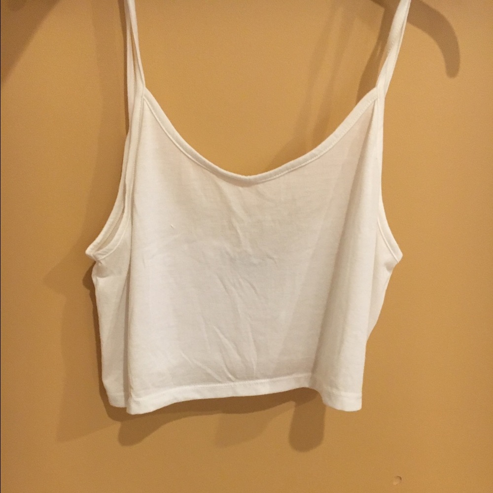 Cropped white tank