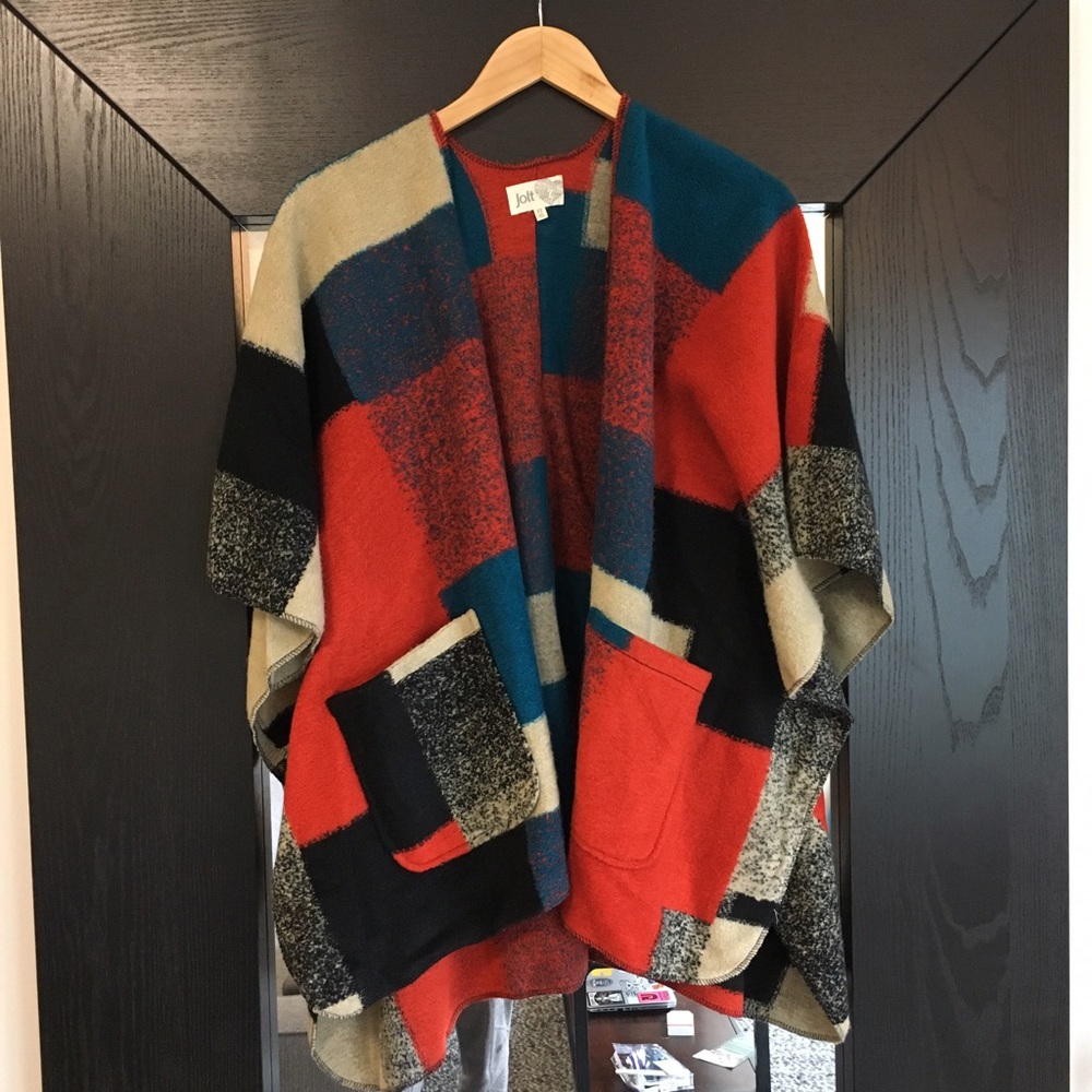 Beautiful Color Block Poncho