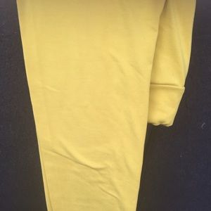 LuLaRoe tween leggings.