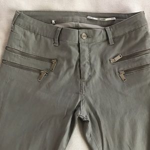 Zara Zipper Pants Gray 40/8 Zara Zipper Pants Gray 40/8