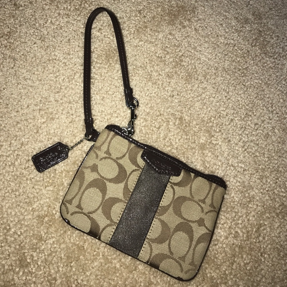 Coach Wrist purse