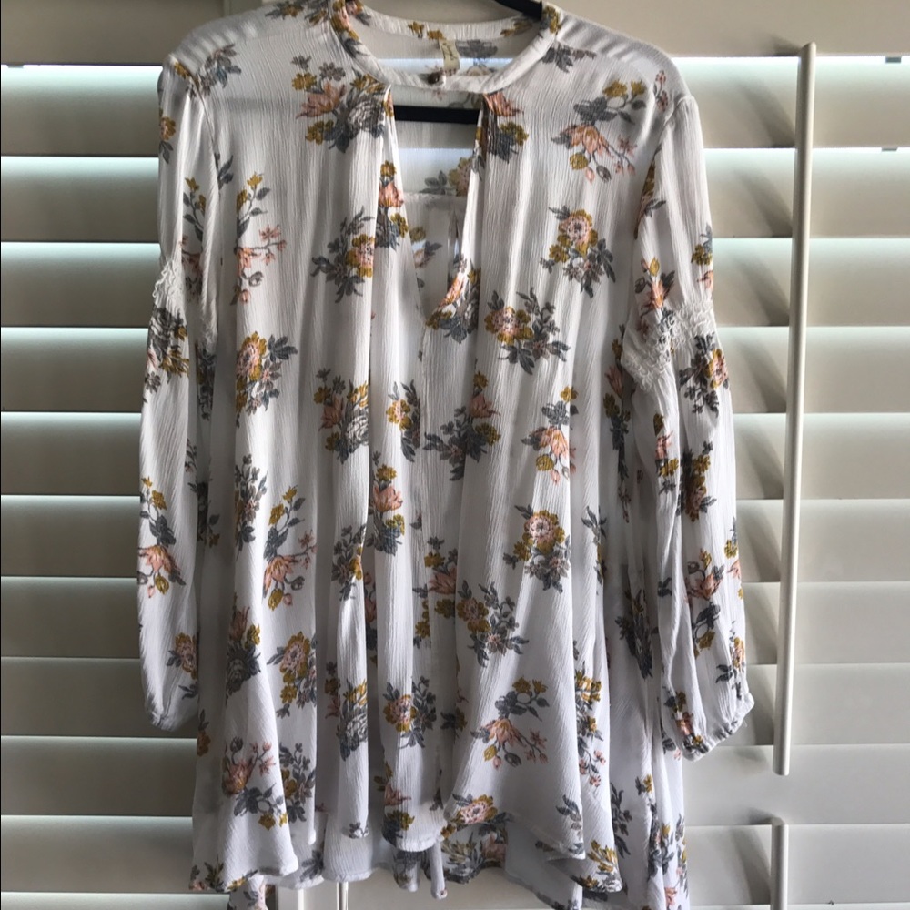 Free People White Floral Tunic Size S