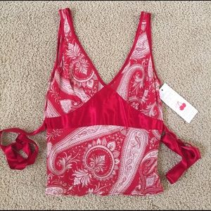 New Frenzii red paisley tie back top - size med