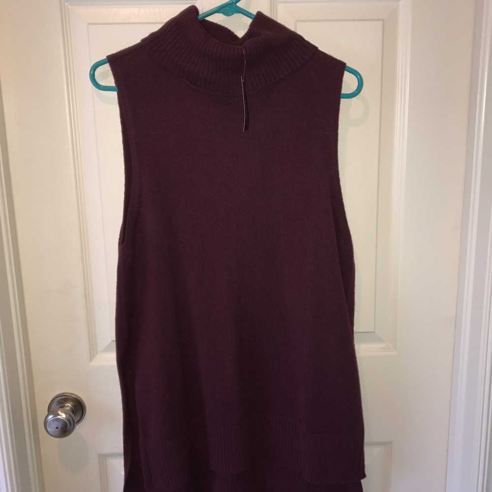 WHBM Sleeveless Turtleneck BNWT