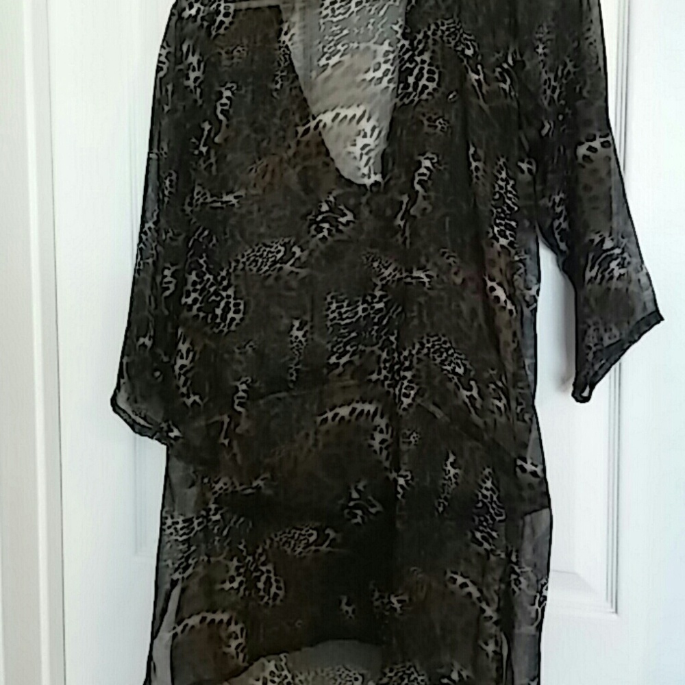 Top - Picture 4 of 4