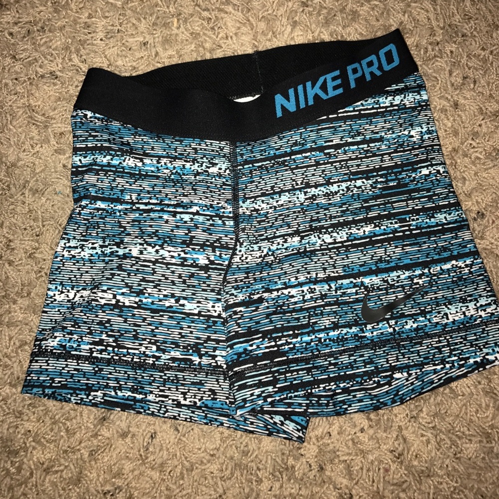 NIKE PROS