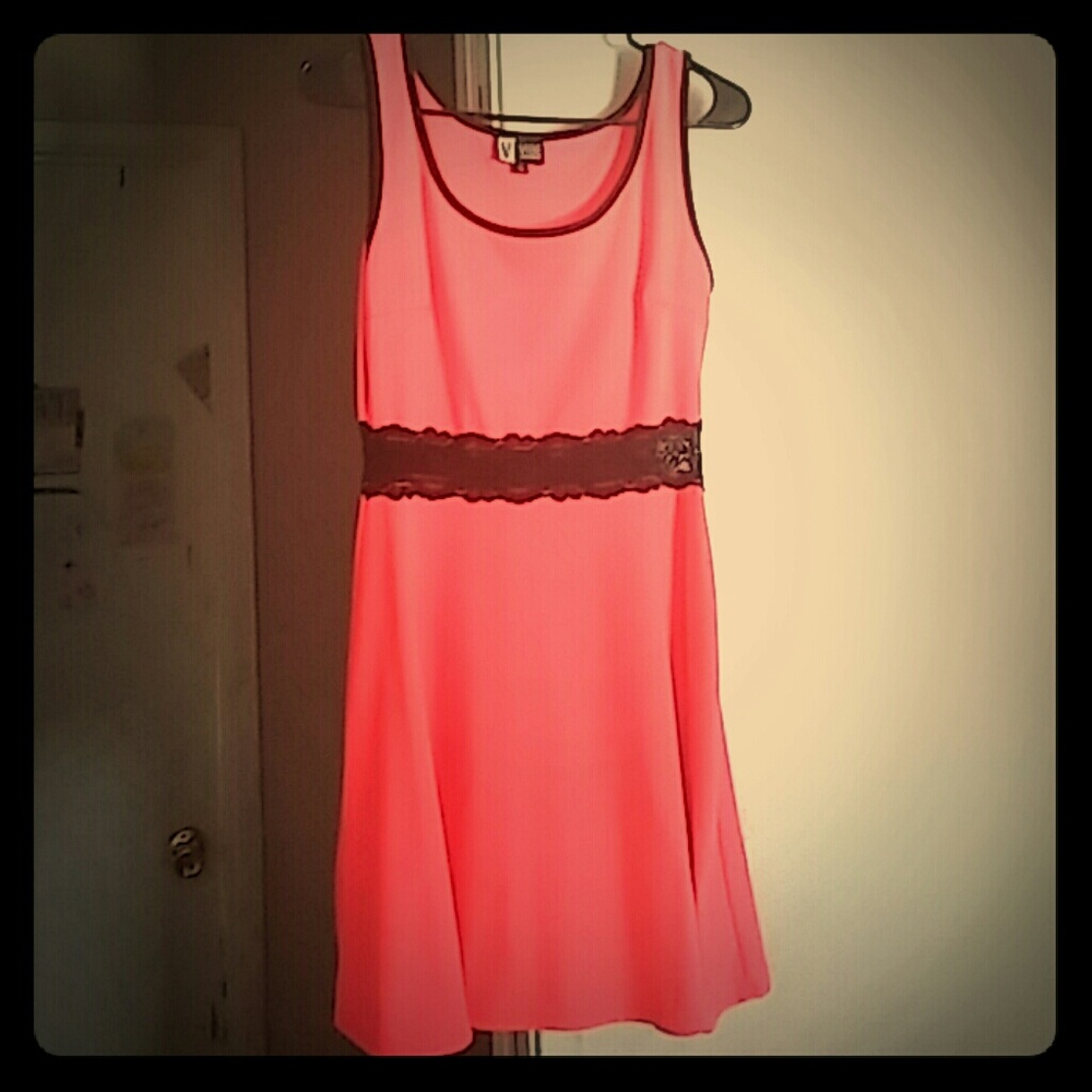 Dress vibes sportsware