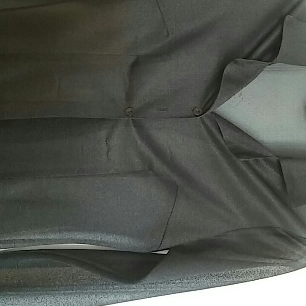 Top - Picture 2 of 2