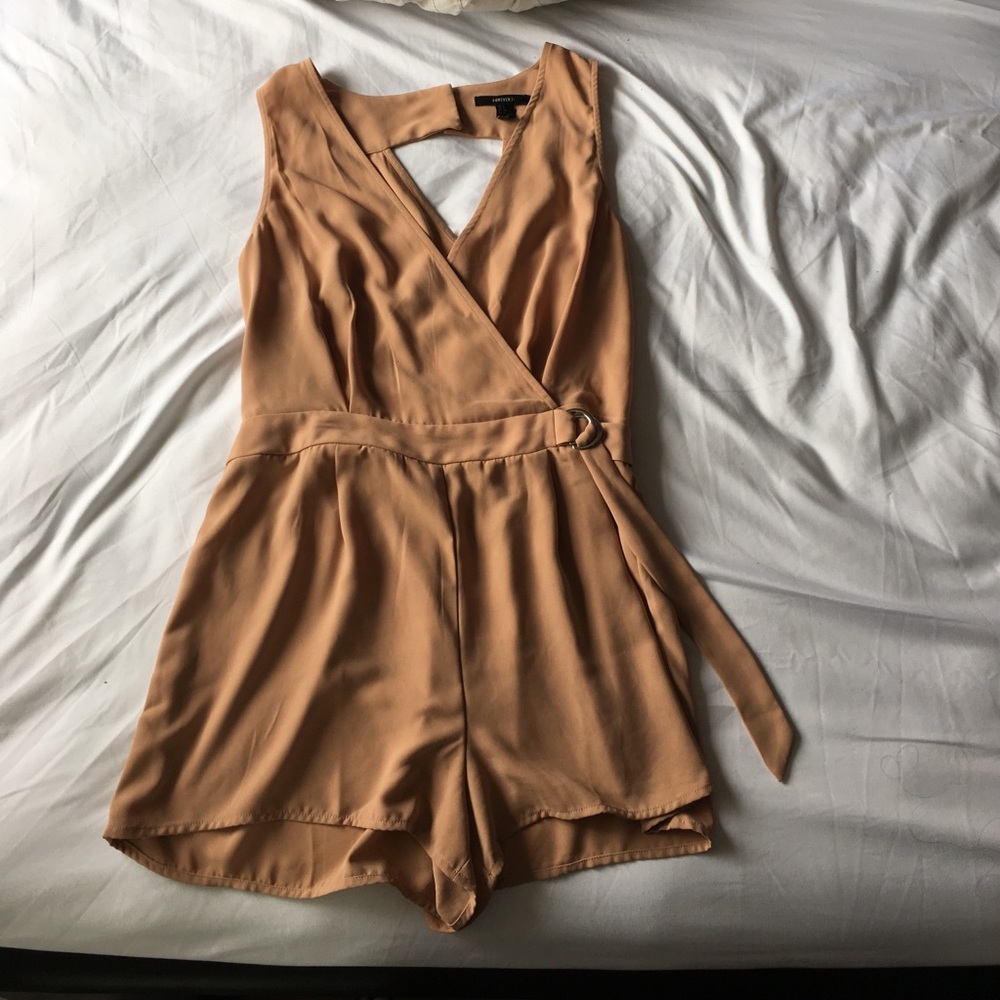 Nude romper