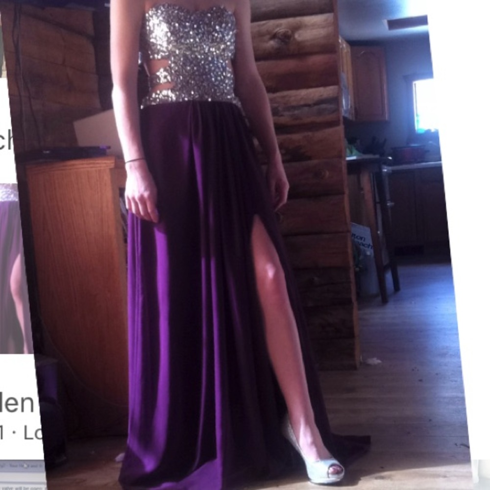 Burgundy/almost purple prom dress