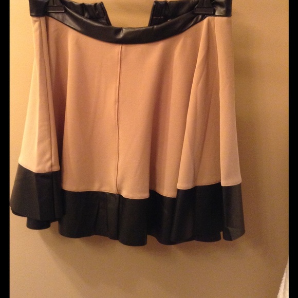 Leather Skirt - Picture 1 of 2
