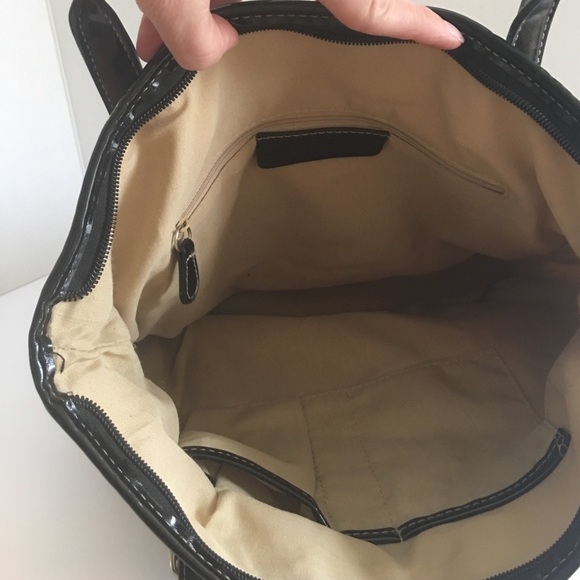 9&co by Nine West off white patterned tote/purse - Picture 5 of 5