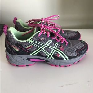 Asics Gel-Venture 5 LIKE NEW