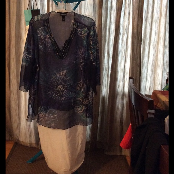 Blouse - Picture 1 of 1