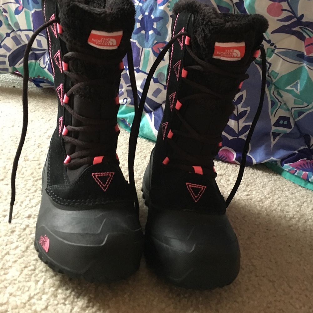 Girls snow boots