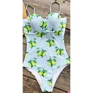 Cupshe Fresh Like Lemon One-Piece Swimsuit