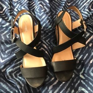 Black Wedges